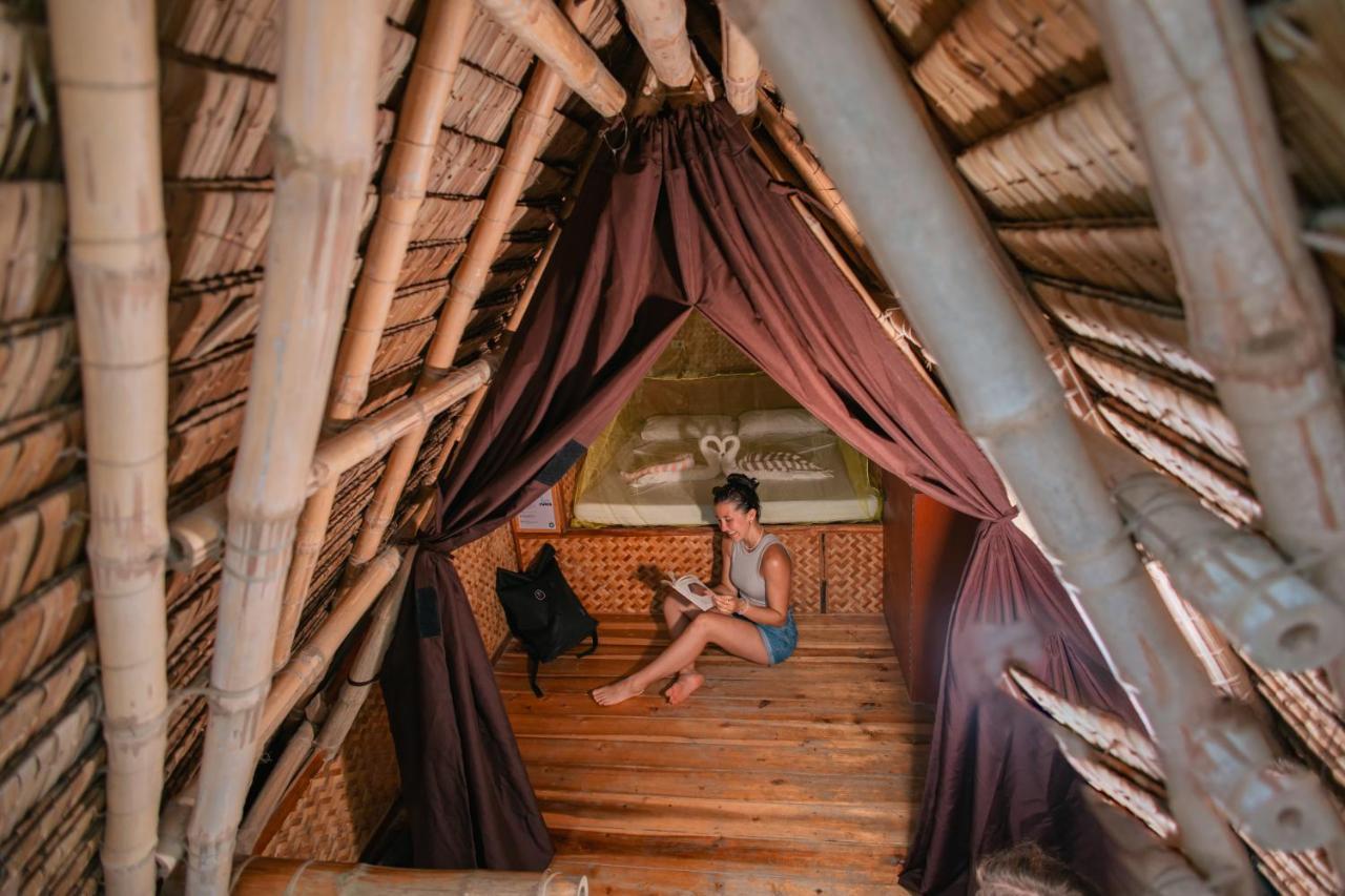Mad Monkey Hostel Nacpan Beach (Adults Only) El Nido Dış mekan fotoğraf
