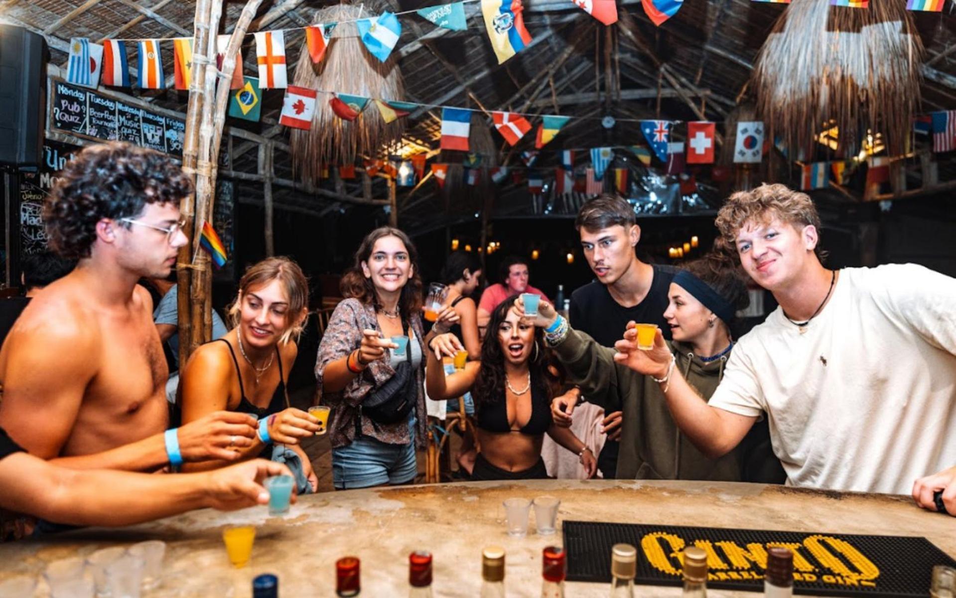 Mad Monkey Hostel Nacpan Beach (Adults Only) El Nido Dış mekan fotoğraf
