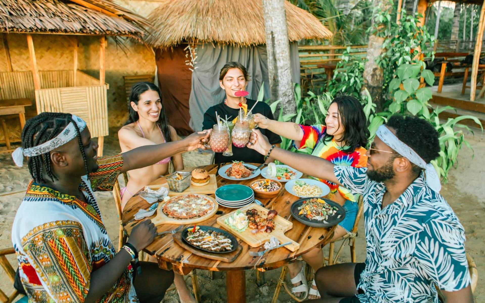 Mad Monkey Hostel Nacpan Beach (Adults Only) El Nido Dış mekan fotoğraf